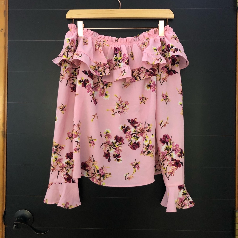 [ H&M ] Printed pink blouse, off the shoulder.